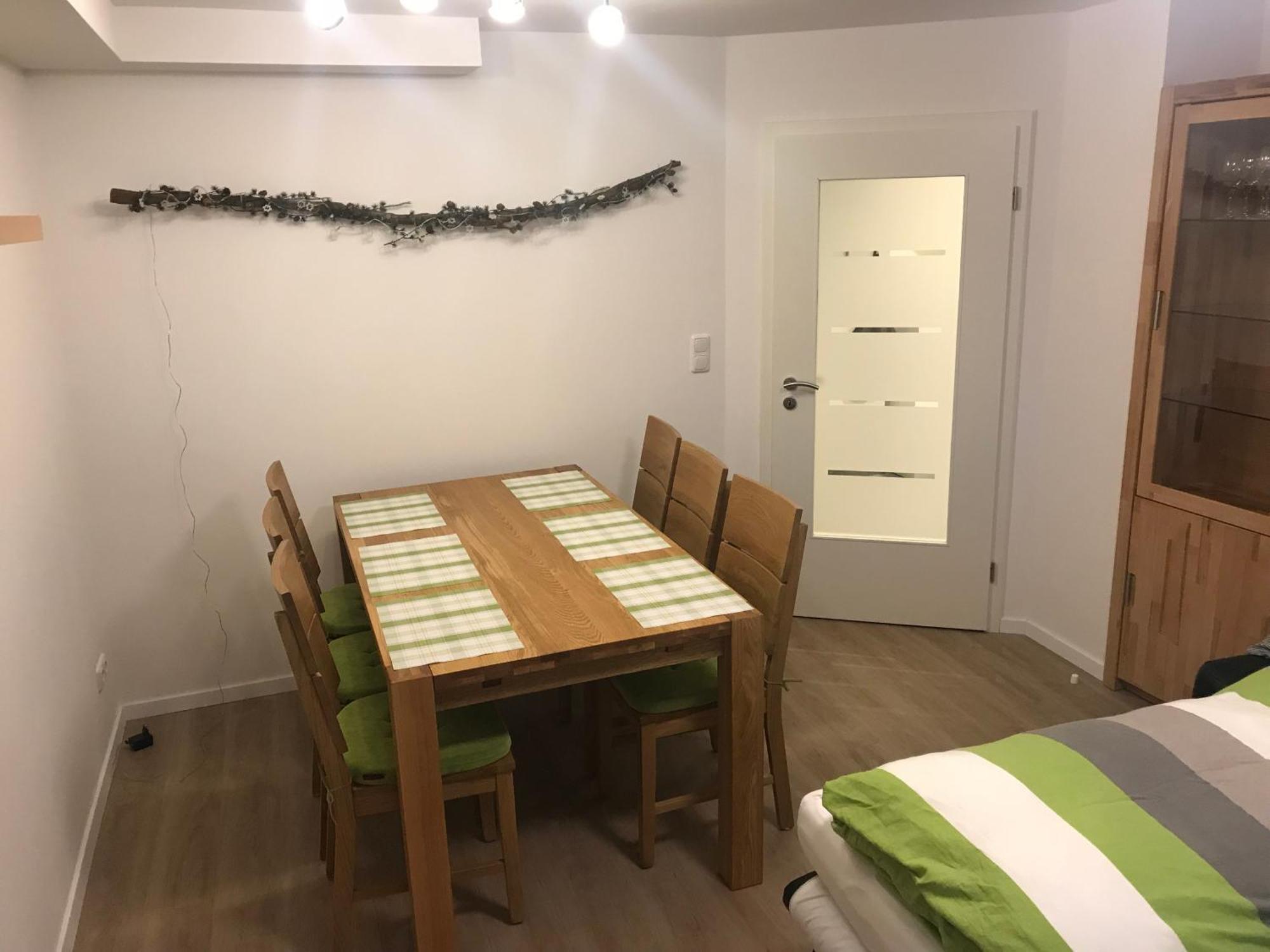 Wendlers Ferienwohnungen #1 #4 #5 #6 Behringersdorf Chambre photo