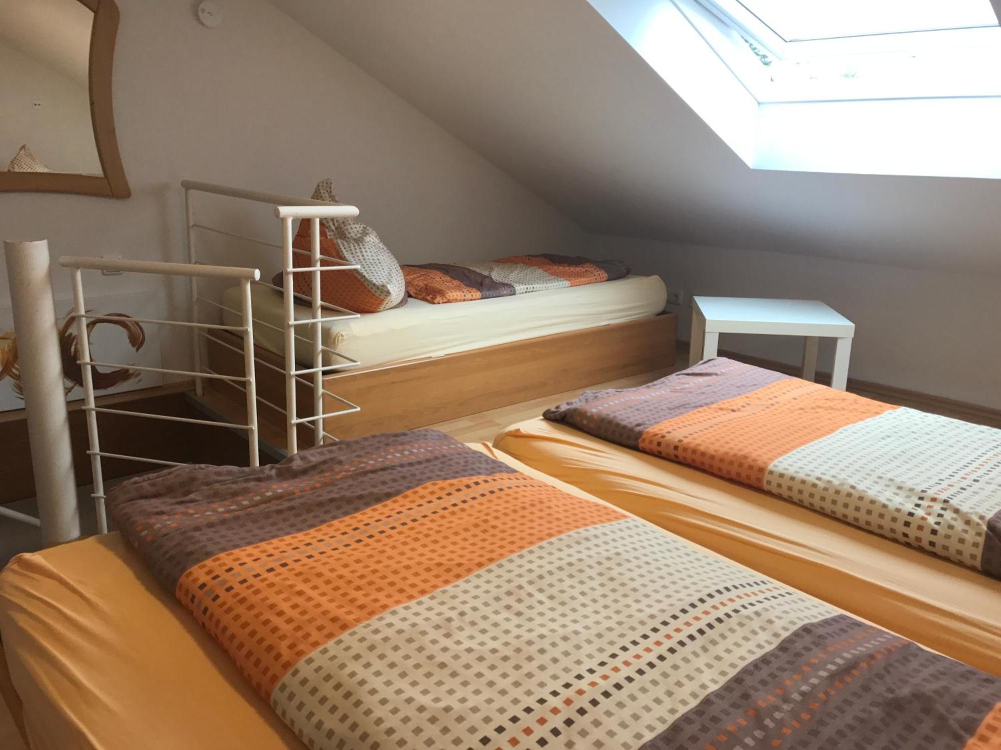Wendlers Ferienwohnungen #1 #4 #5 #6 Behringersdorf Chambre photo